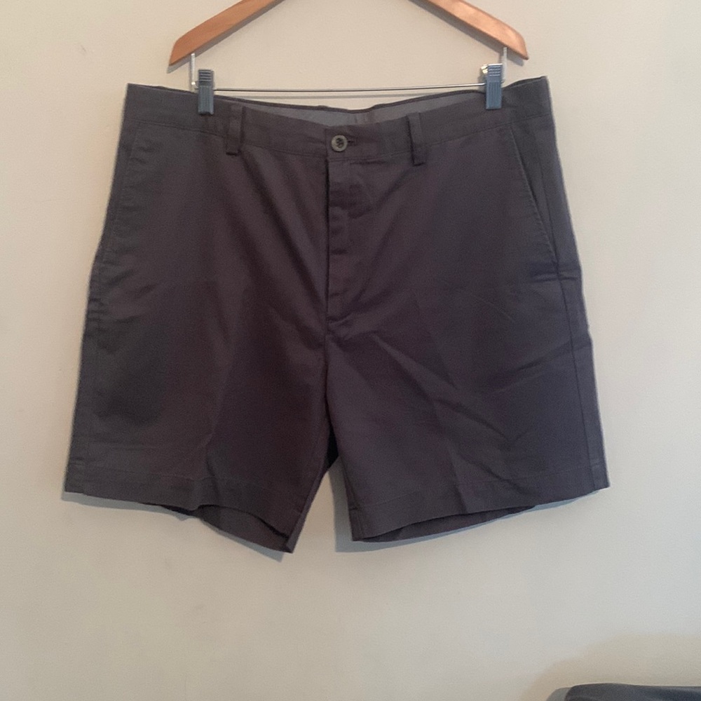 Men’s Amazon Essentials Shorts